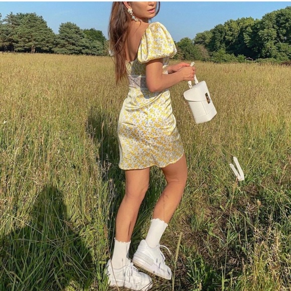 For Love & Lemons Daffodil Mini Dress Yellow Floral Size Small - Picture 2 of 6